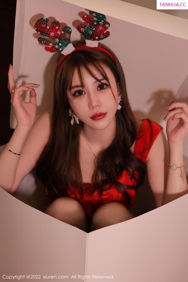 tina_甜仔  [XiuRen]高清写真图 2022.12.22 No.6031 tina_甜仔 海南旅拍第6张图片